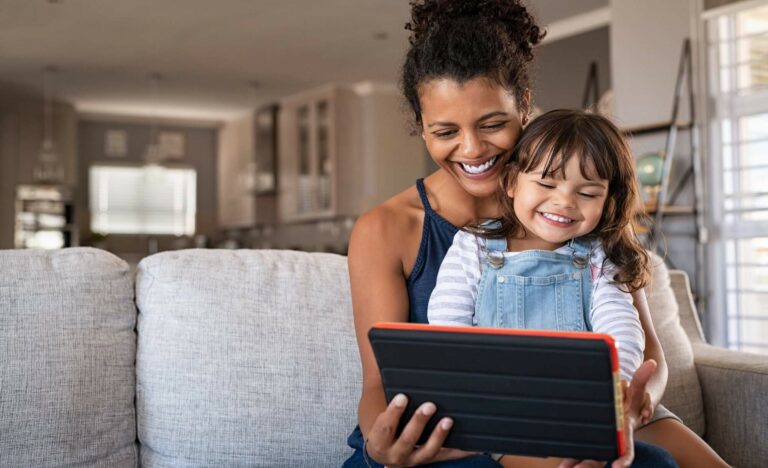 L’esprit critique à l’ère du numérique : accompagner les enfants avec BeDiCi